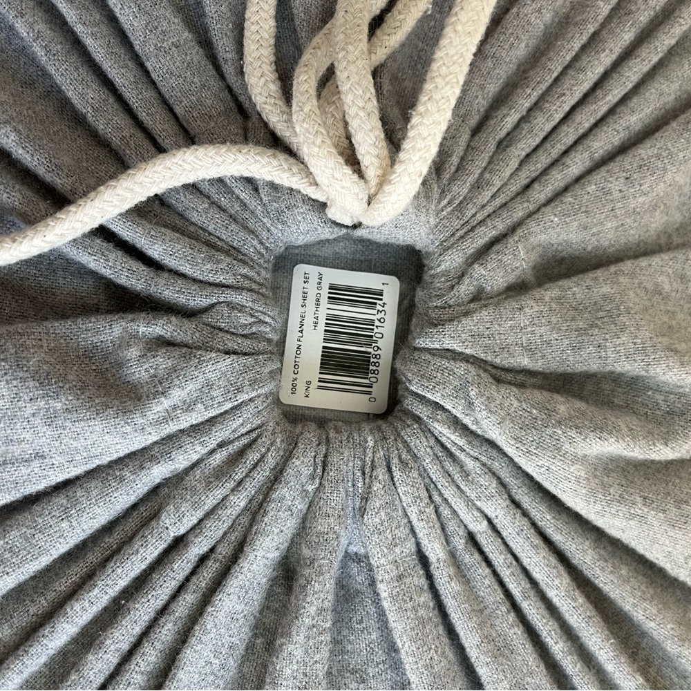 NEW UGG King Flannel Grey Sheet Set 100% Cotton - Picture 3 of 4